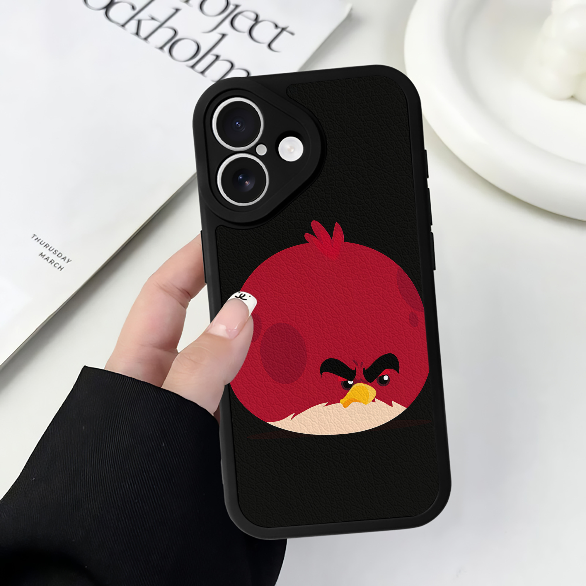 （画像用） Angry Birds アングリーバード 【iPhone 16シリーズ対応】シリコンスマホケース（レザー調） 材質：シリコン